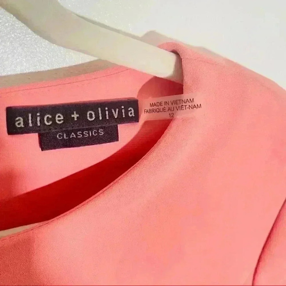 NWOT Alice + Olivia Calista Overlay Crepe Sheath Dress in Pink - Picture 8 of 8